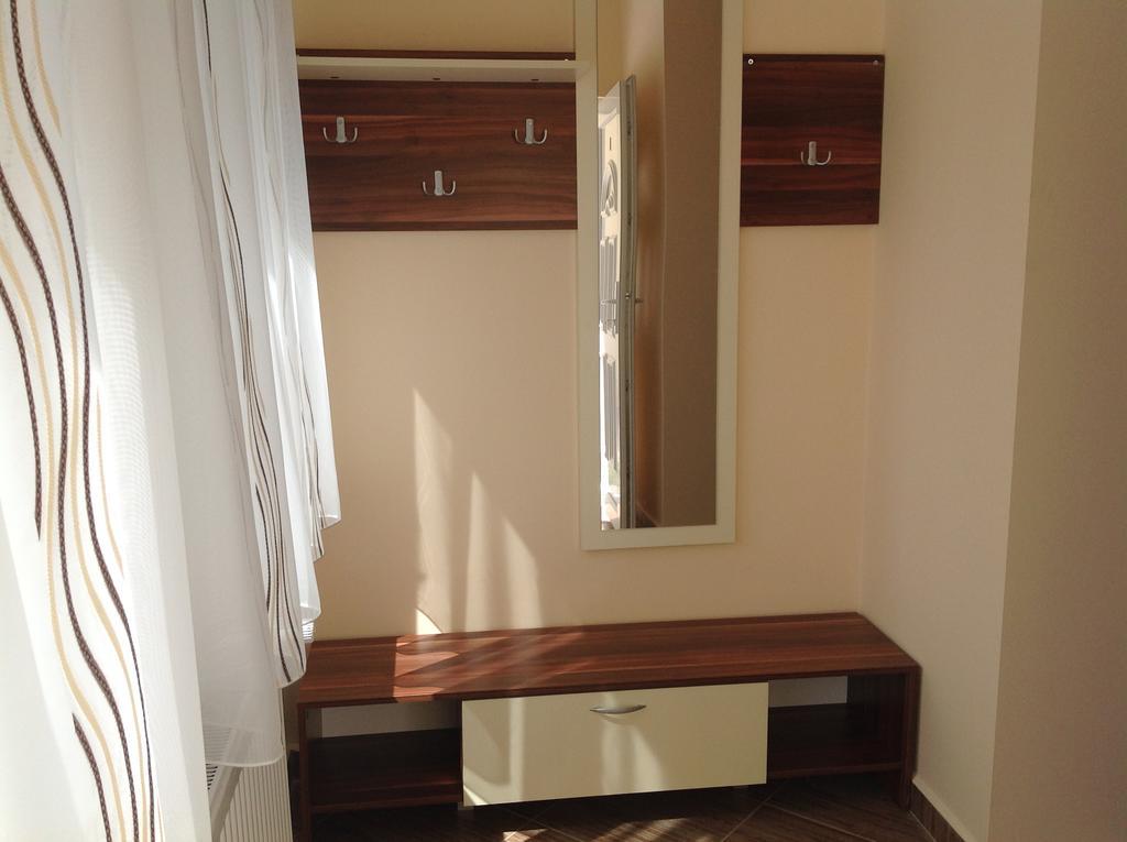 Jokai Apartmanhaz เฮวิซ ภายนอก รูปภาพ
